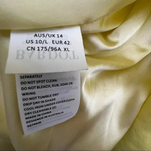 COPY - BARDOT / Revolve Summer Linen Blazer in Sunshine Front Single Button Siz… - Picture 14 of 14